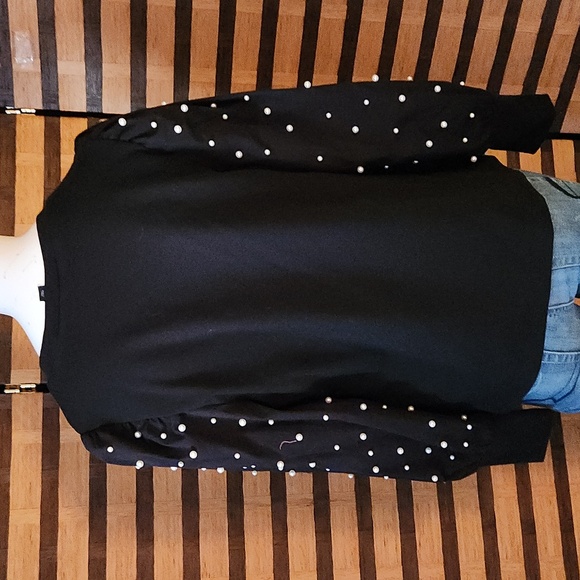 Boston Proper pearl sleeves top - Picture 6 of 11